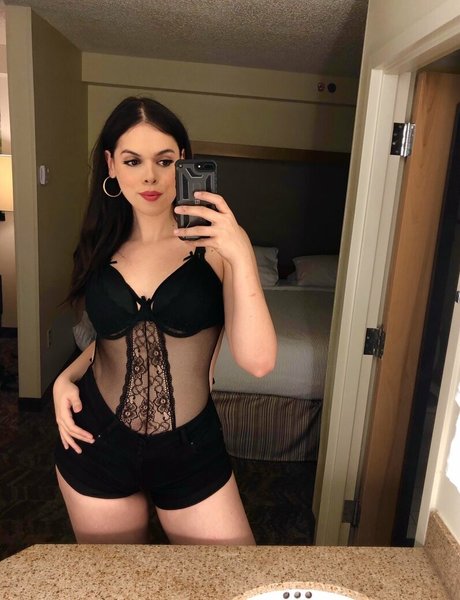 linalust13 star photo