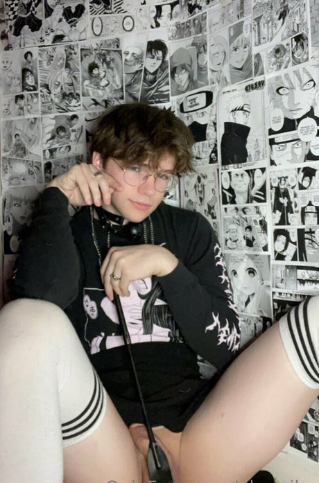 ohmeika model naked photo