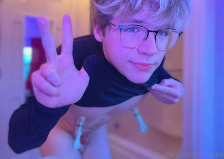 ohmeika model naked gallery