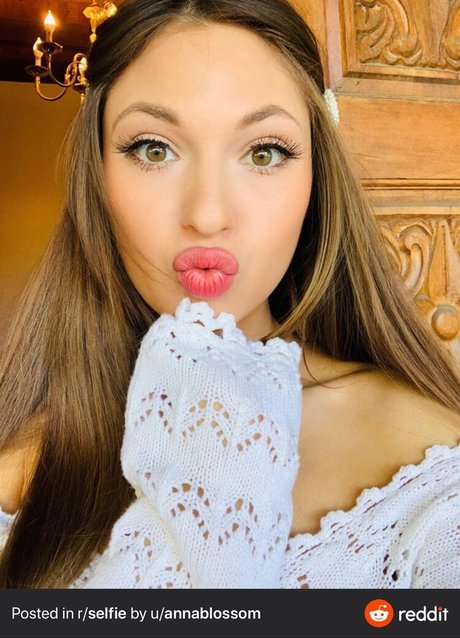 Annablossom model best img