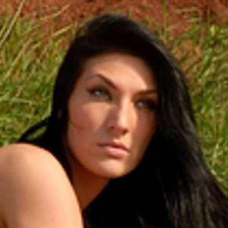 Deeeeliciousmfc nude model photo