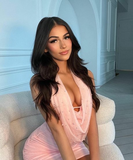 Julia Merekoulias art pornstar archive