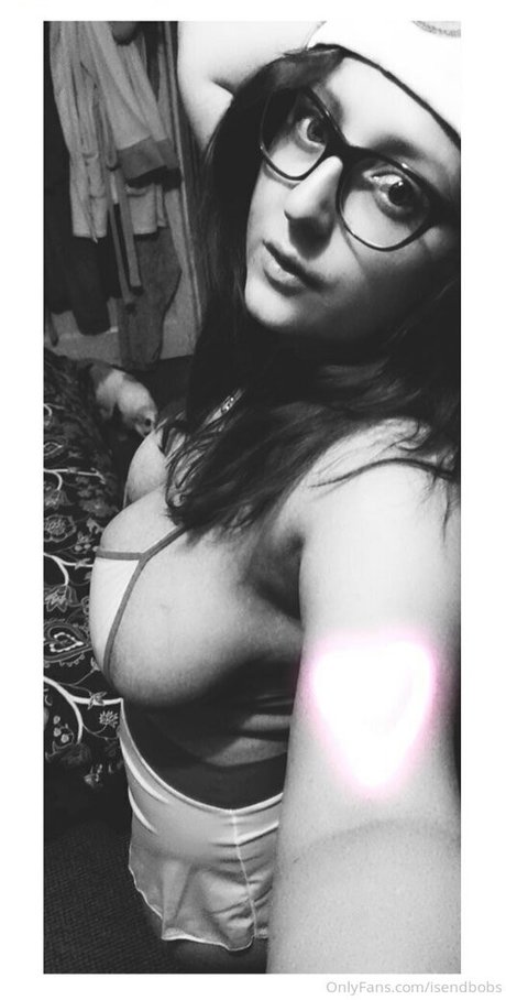 isendbobs exclusive actress photo