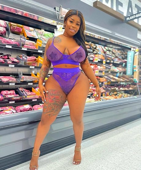 phattgirlcoco sexy star images