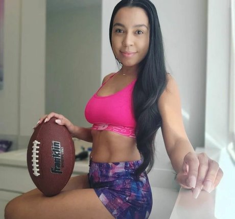 Isabella Lopez pornstar galleries