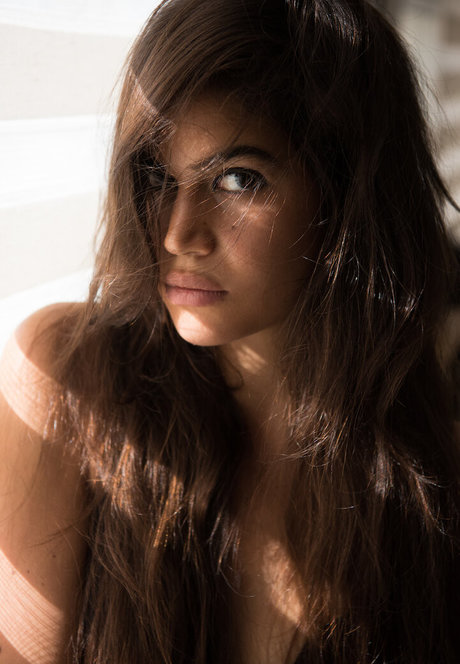 Dvori Ben Shimon model free archive