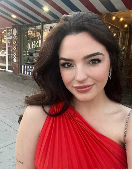 lyricsbylyla hd actress photos