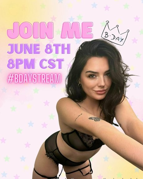 lyricsbylyla hot model images