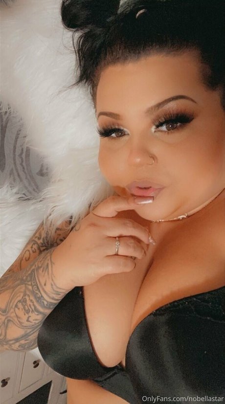 nobellastar hot pornstar img
