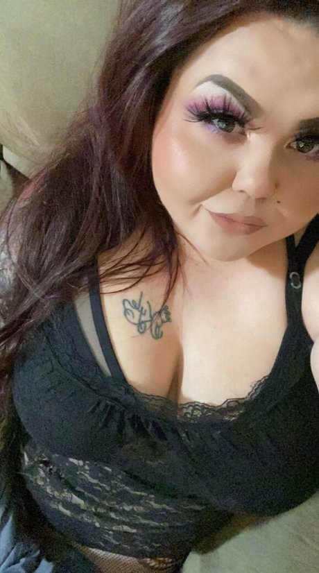 nobellastar exclusive model image