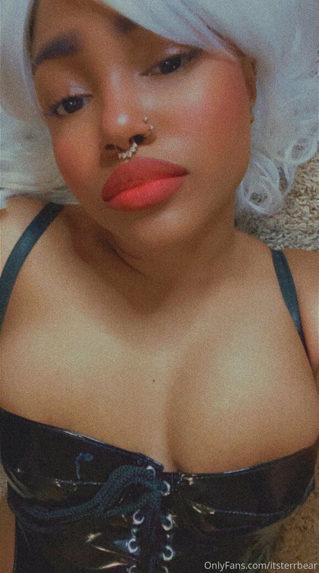 itsterrbear model perfect photo