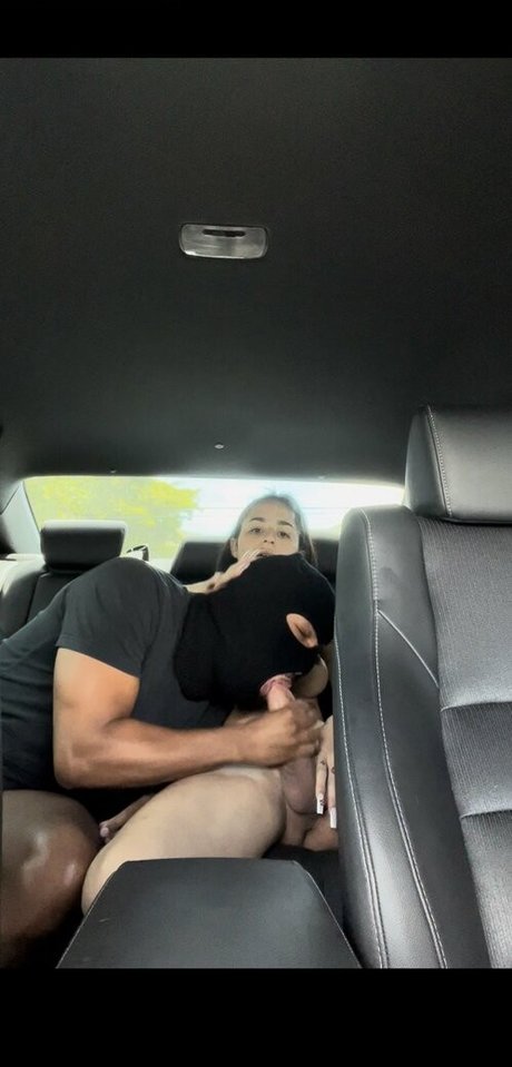 White Chinaa art star gallery