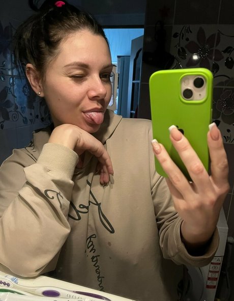 swee tstrawberry perfect actress img