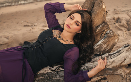 Niveron Cosplay erotic star photo