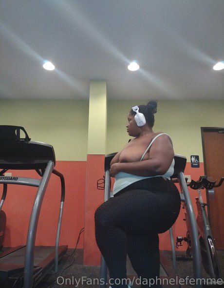 daphnelefemme model free photos