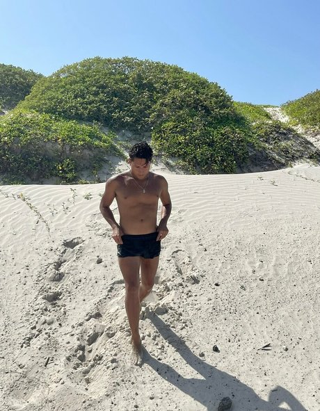 officailarq pornstar exclusive pictures