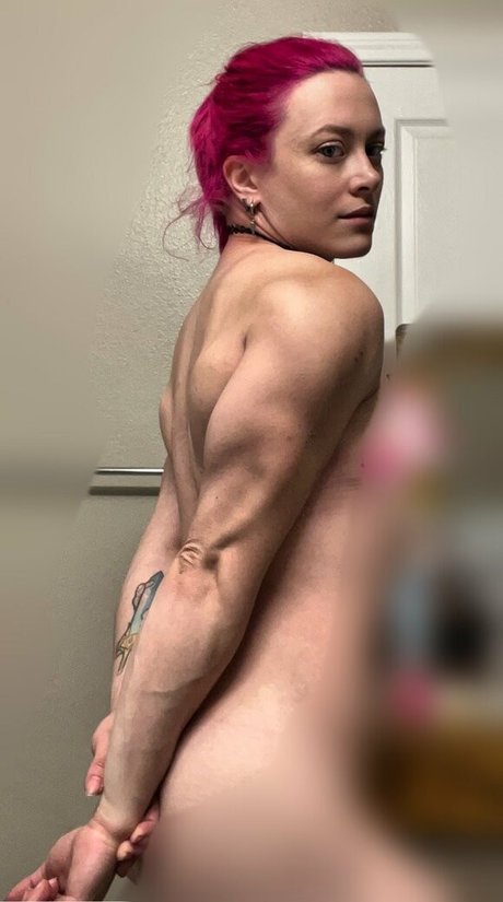 Claire Max free star archive