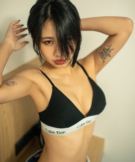 Rurusama9 exclusive model pic