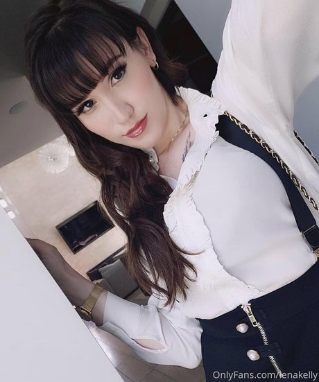 lenamoonxo sexy actress galleries