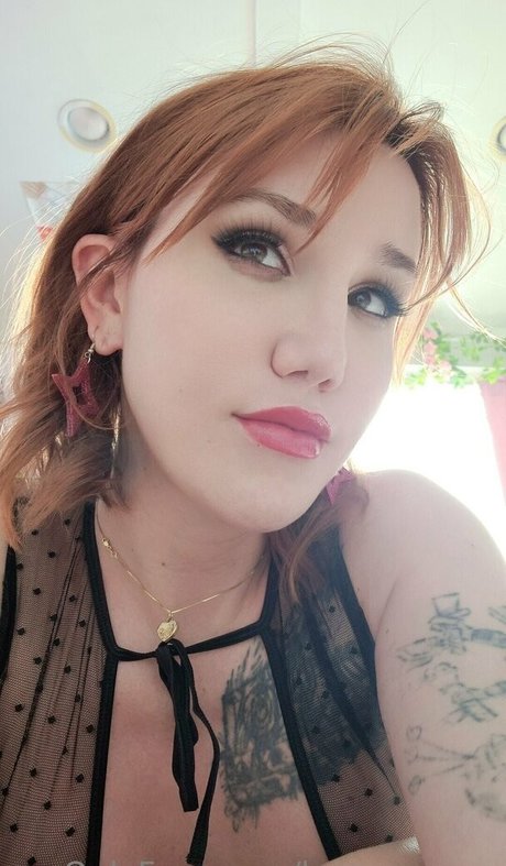 lenamoonxo model sex pics