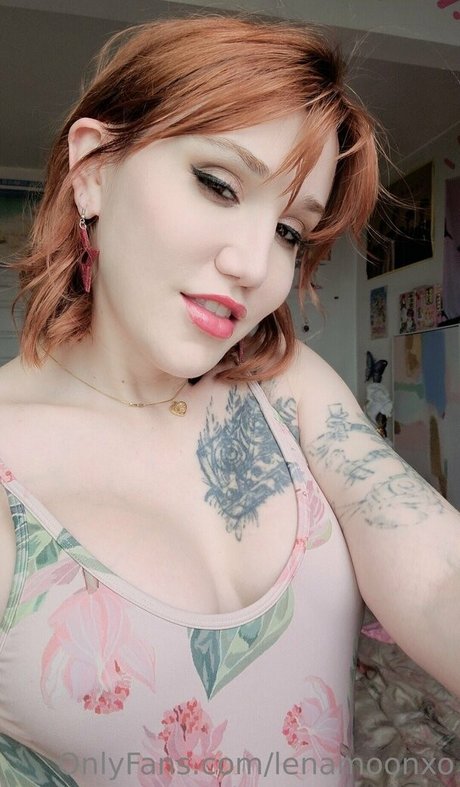 lenamoonxo best actress pictures