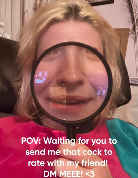 marilynwhoo nude model image