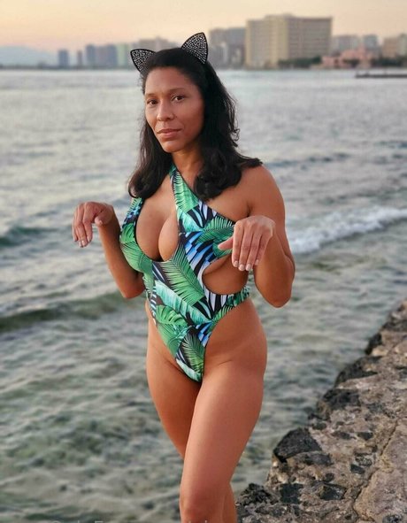 pineapplemeowmeow porn actress galleries