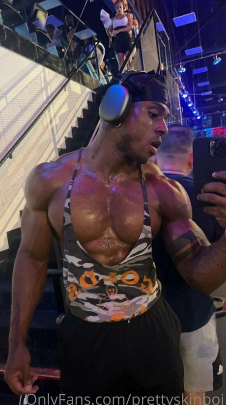prettyskinboi pornstar naked images