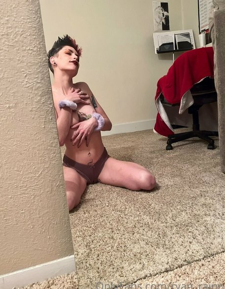 ryan rainn model hd galleries