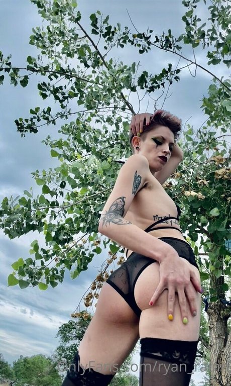 ryan rainn star best pictures