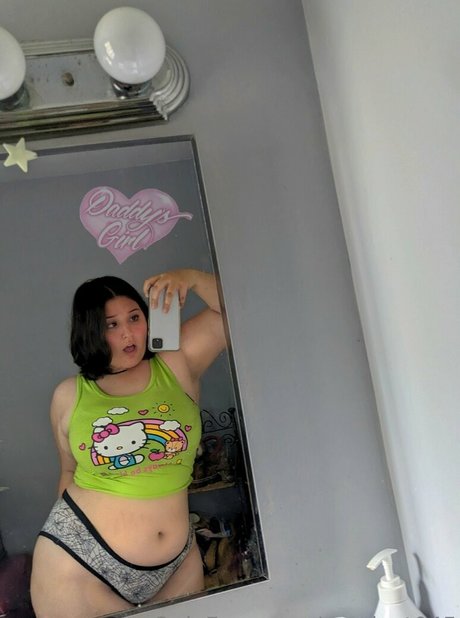 camicat045 adult model photo