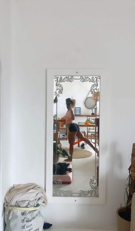 Aninha Cafe model sex image