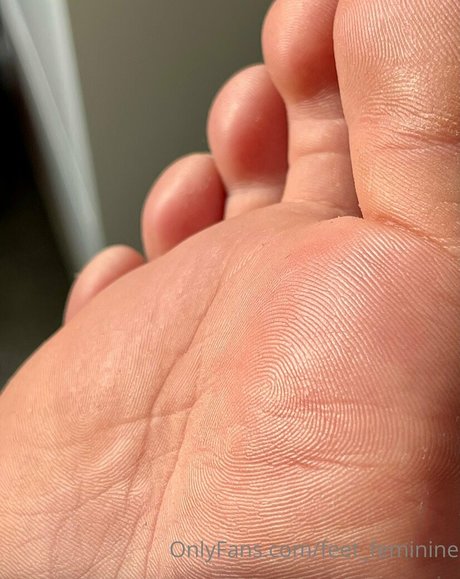 feet feminine porn star gallery