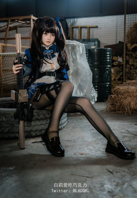 blacqkl naked actress galleries