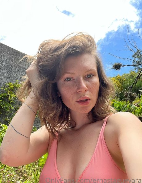 Ernesta Guevara model naked archive