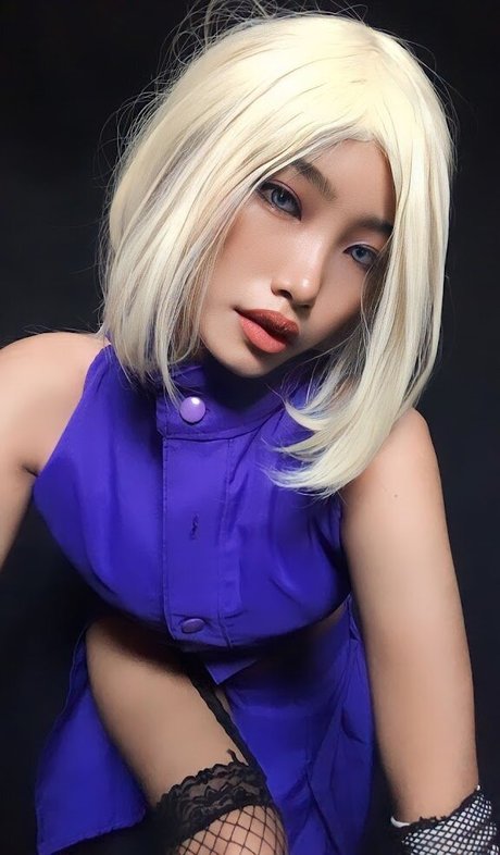 Ellacos star hot pics