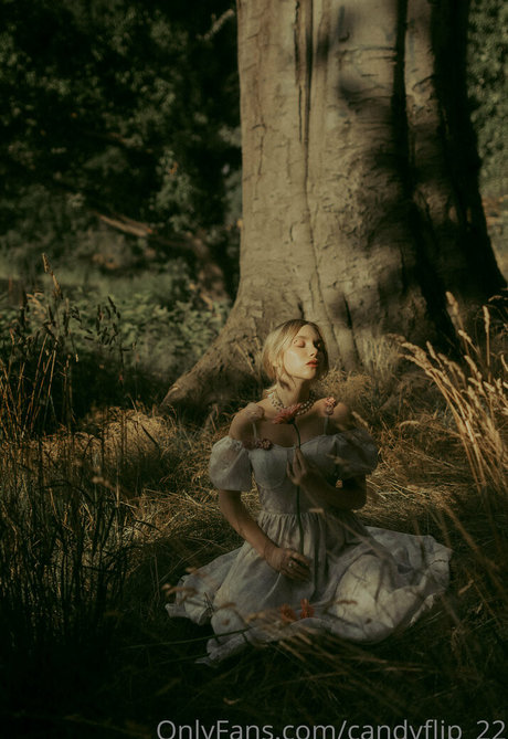 chloe ira nude star photos