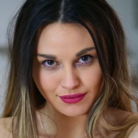 Lizzyqoennt model high quality pic