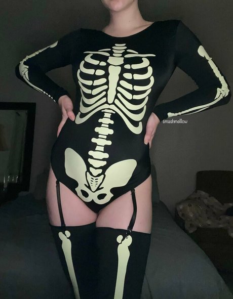 smashmelllow perfect model picture