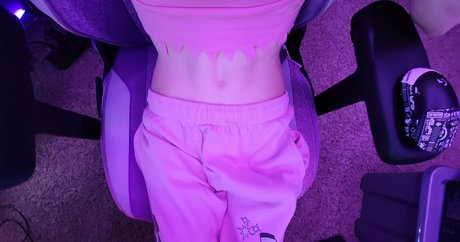 reiemi model xxx galleries