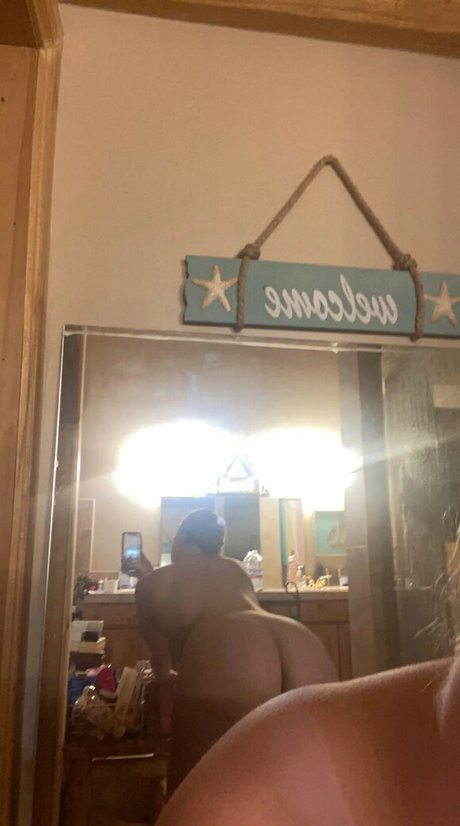 beautifulmind1121 hot actress pic