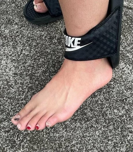 maywehavesomefun exclusive model img