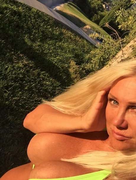 Linda Claridge sex model gallery