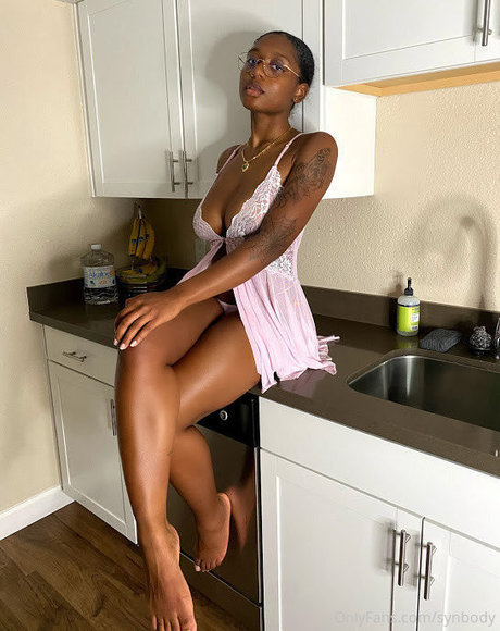 Synbody sex pornstar photo