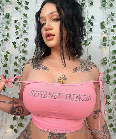urinternetprincxss hot star pics