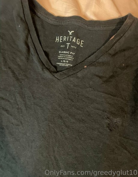 greedyglut10 adult model picture