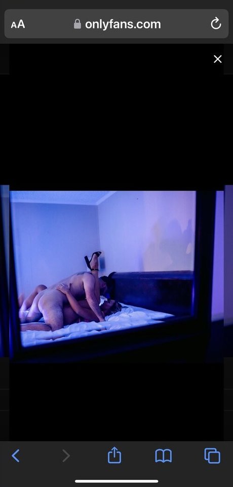 Macy Nicole Waker model hot pictures