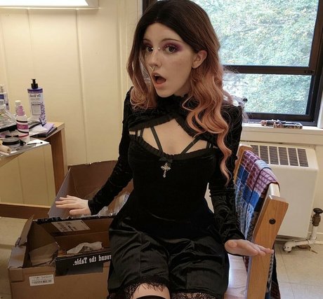 Rage baby model nude picture