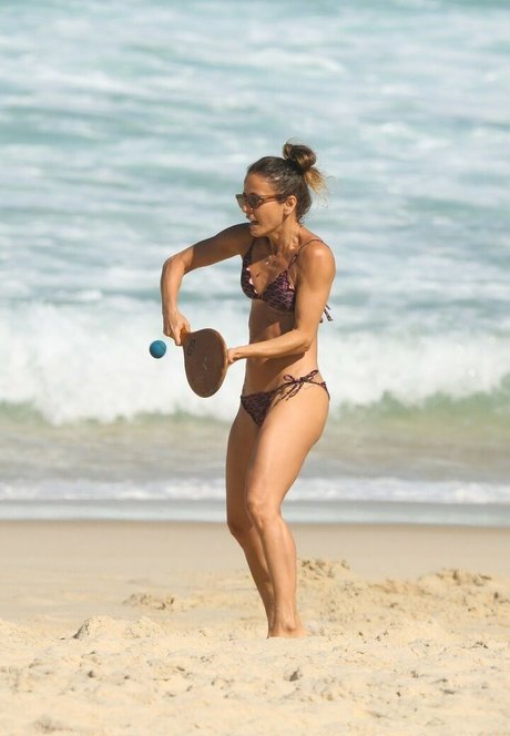 Fernanda De Freitas model art images