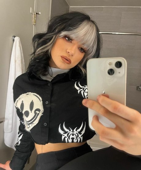 Jaime Hayter xxx model images